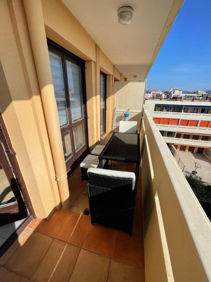 Frejus Plage - 50m2 au calme, tout à pieds Extérieur photo